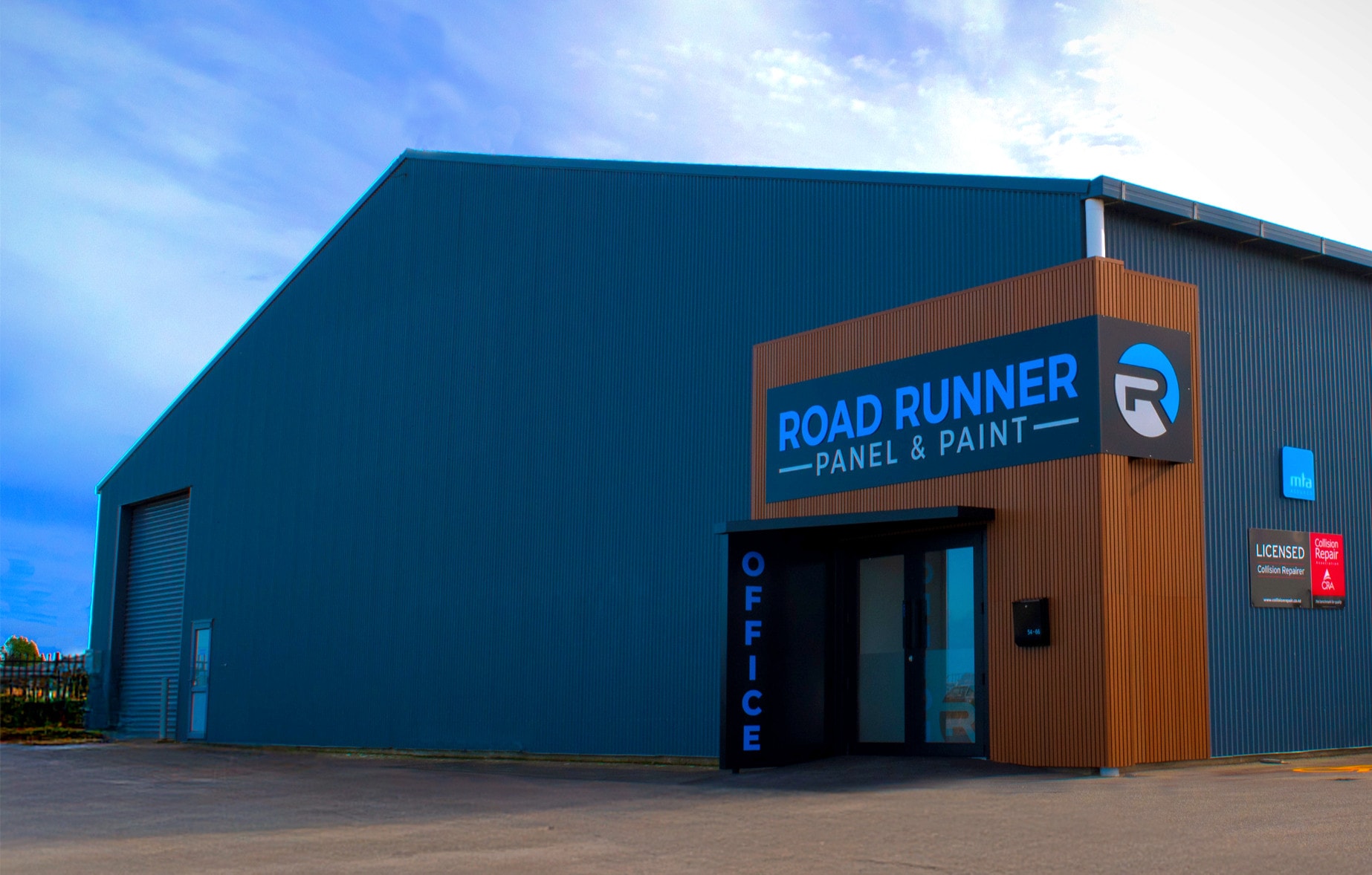Road Runner Panel & Paint Ltd — Insurance Services in Invercargill