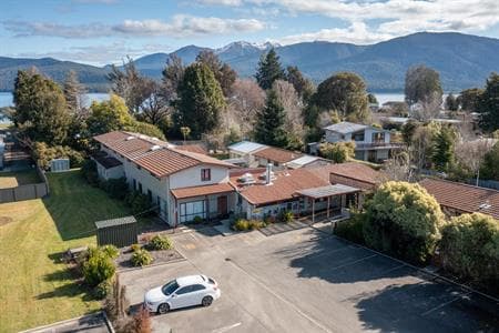 Te Anau Central Backpackers — Accommodation in Te Anau