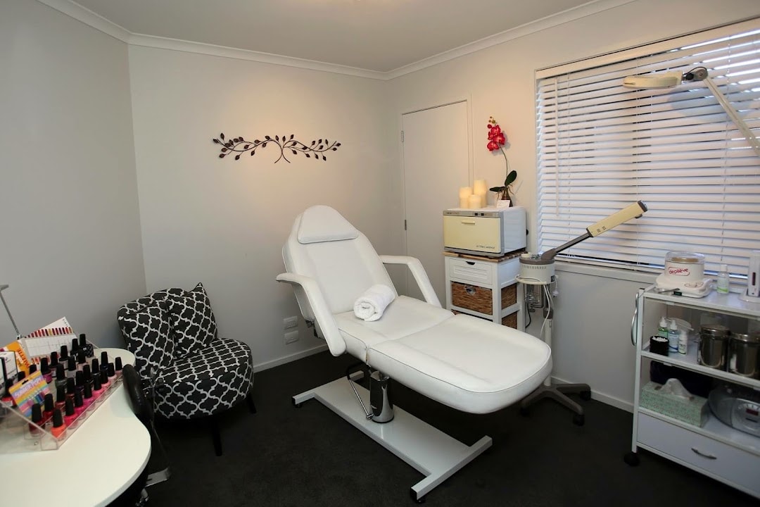 The Beauty Chair — Beauty Salons in Hamilton