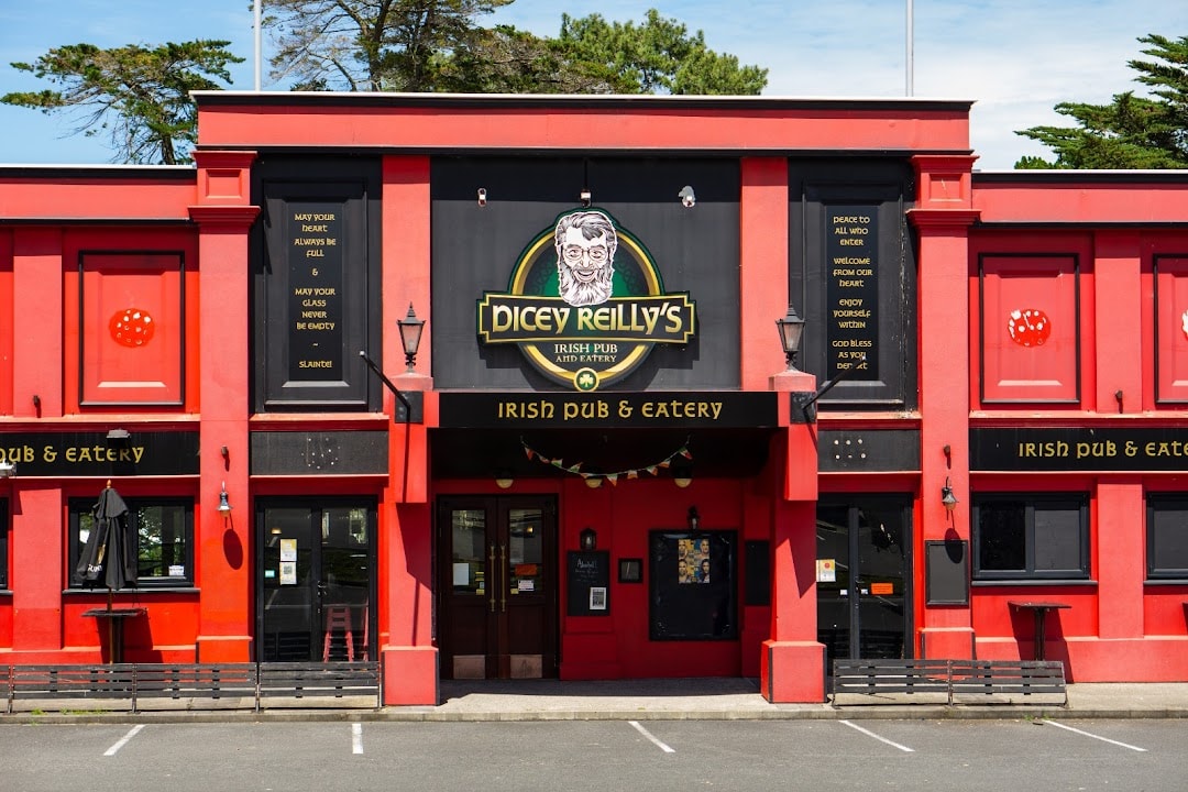 Dicey Reillys Pub and Eatery — Takeaway Food in Auckland