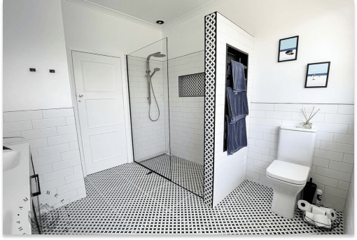 F B Hall & Co Ltd — Plumbers in Hamilton