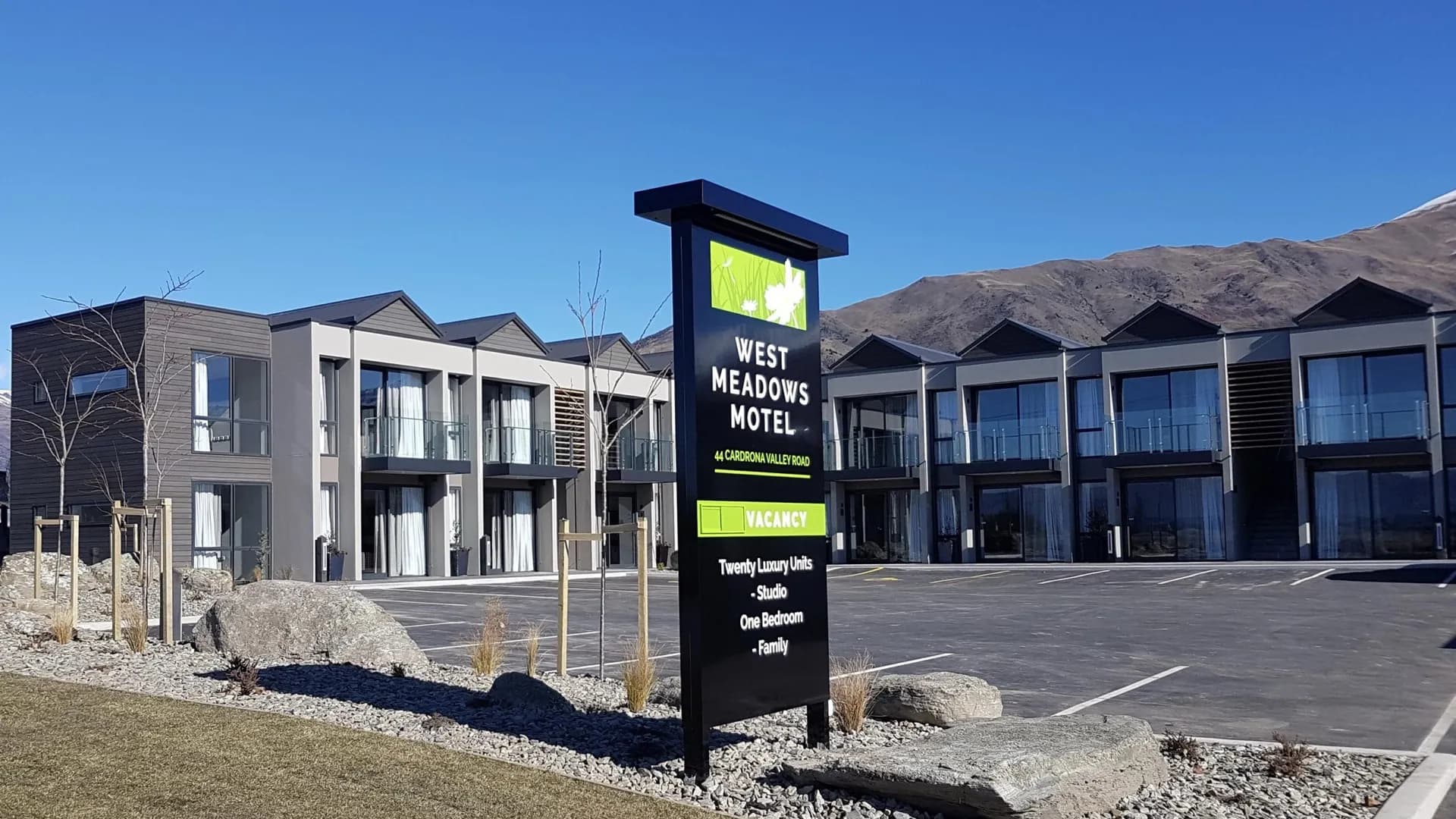 West Meadows Motel of Wanaka — Accommodation in Wānaka