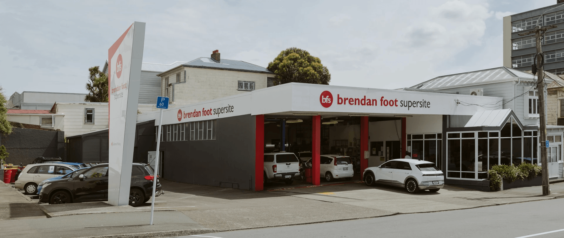 Brendan Foot Metro Hyundai — Car Dealerships in Lower Hutt