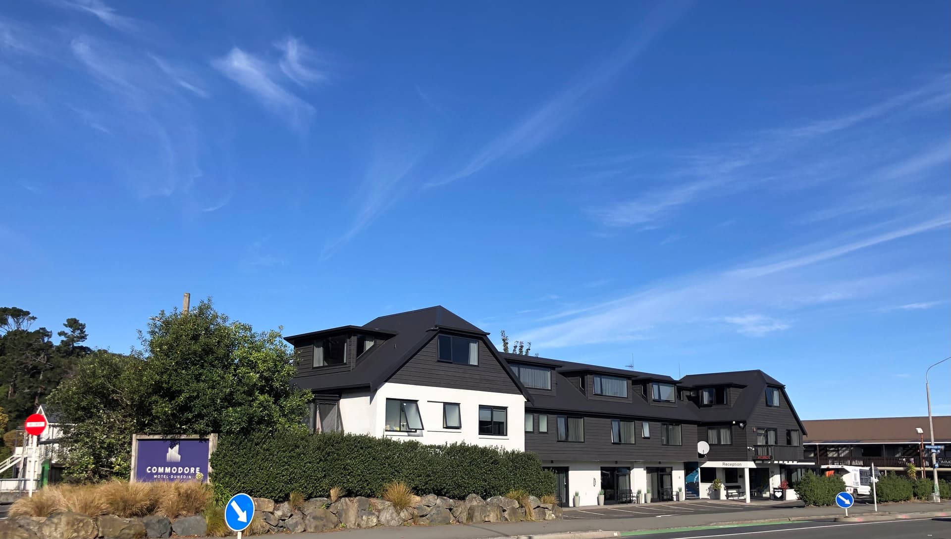 Commodore Motel — Accommodation in Dunedin