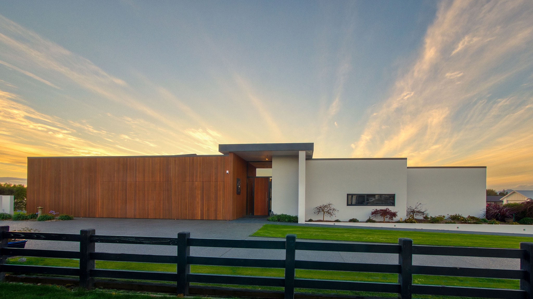 Windsor Doors Hamilton — Builders in Hamilton
