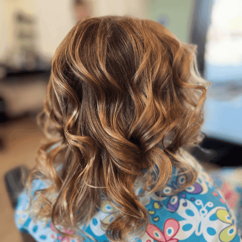 Turning Heads Hair Studio logo
