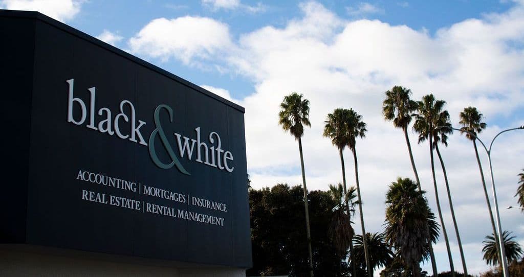 Black and White Accounting — Accountants in Napier