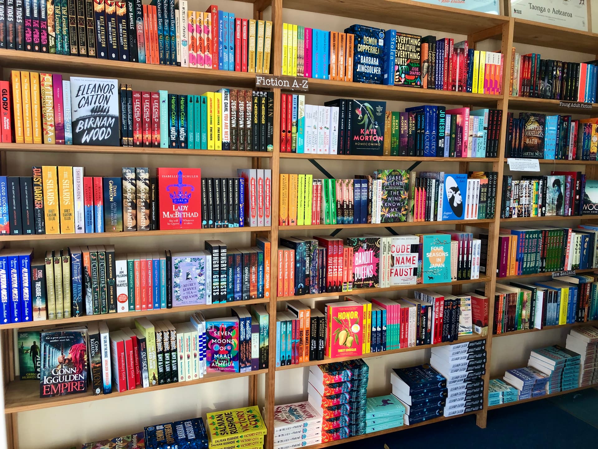 Beattie and Forbes — Bookstores in Napier City