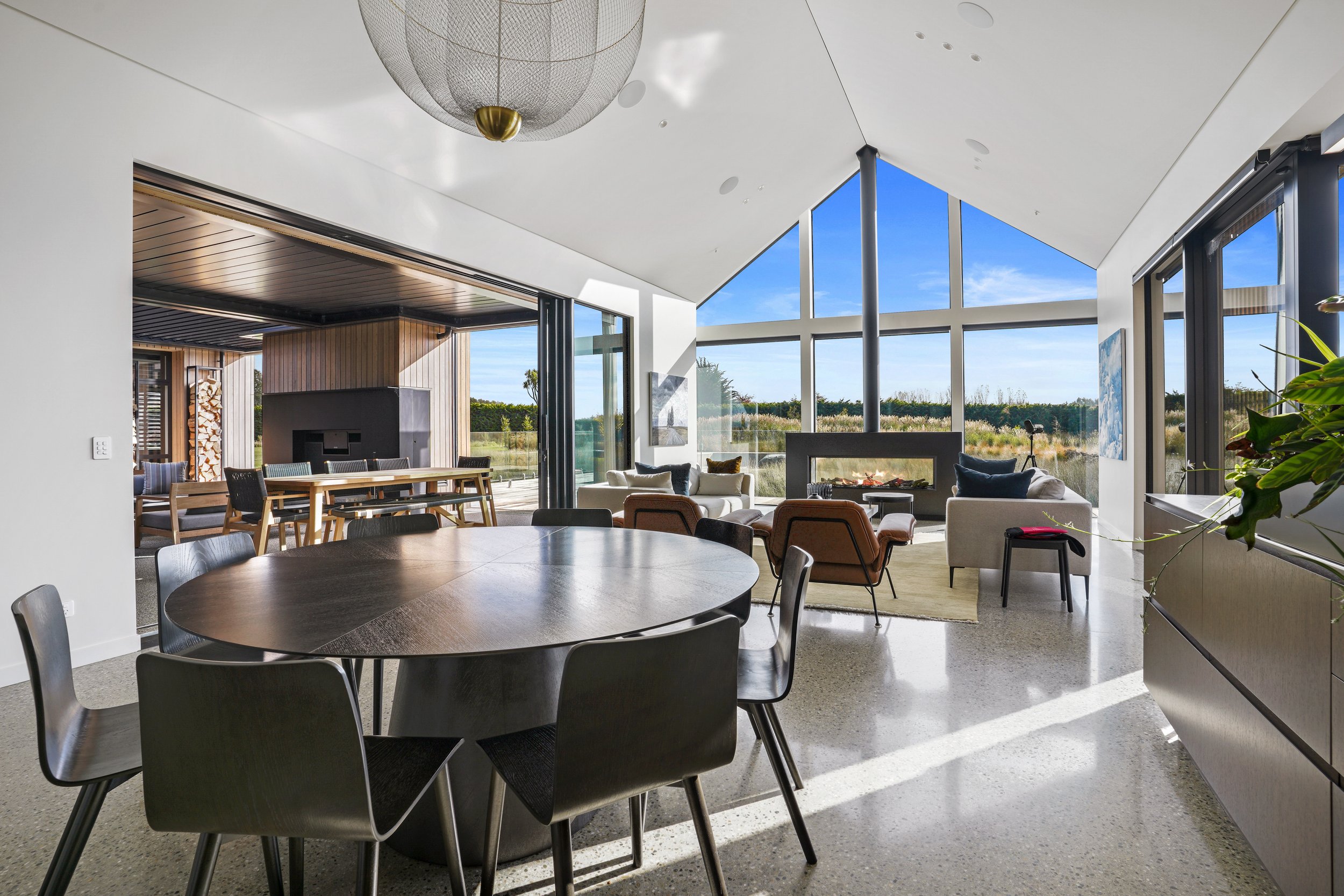 Reuben Ellis Decorating — Painters in Burwood
