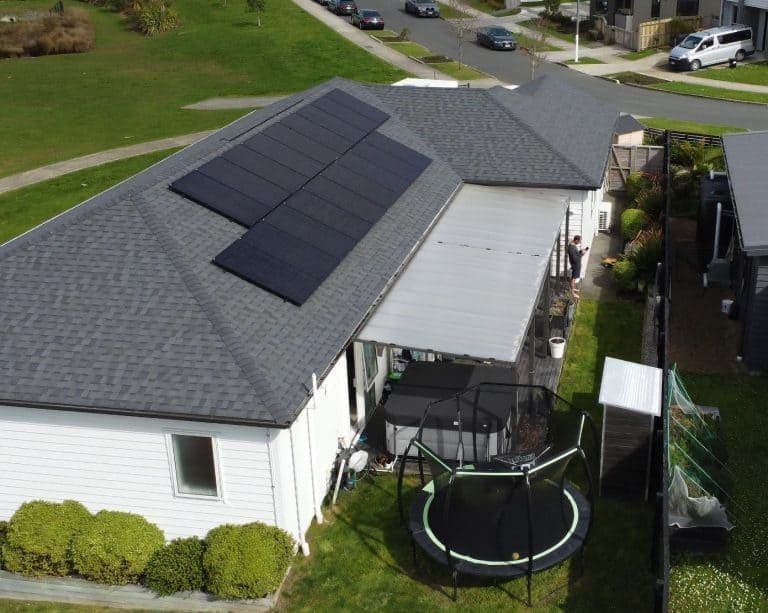 Avid Solar — Electricians in Whau