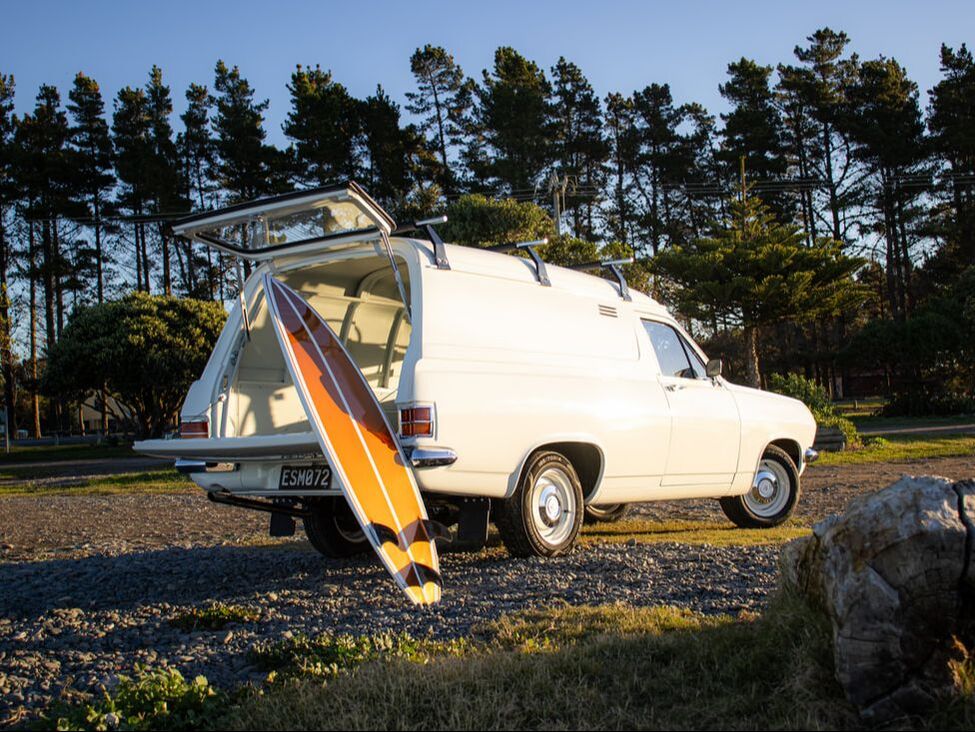 Auto Class — Restaurants in Waiohiki