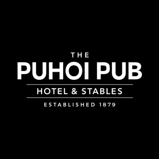 Puhoi Pub Hotel & Stables