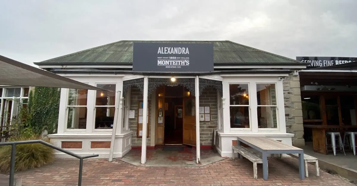 Monteith's Brewery Bar — Restaurants in Alexandra