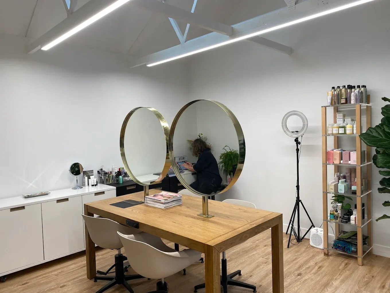 Devereux & Villiger — Beauty Salons in Hamilton