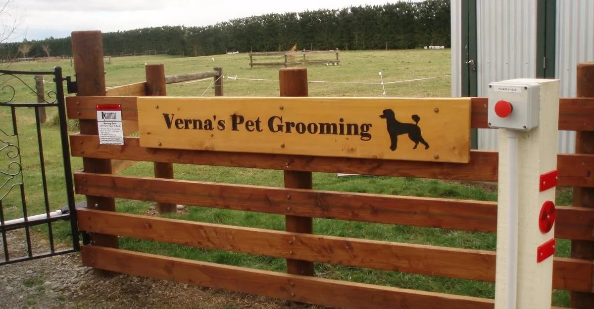 Vernas Pet Grooming — Dog Groomers in Rangiora