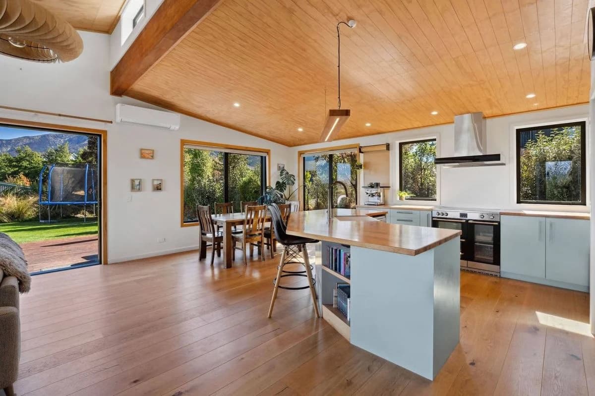 Harwood Craft Joinery — Carpenters & Joiners in Queenstown