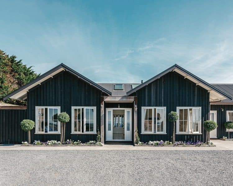 The Lodge — Accommodation in Waiheke
