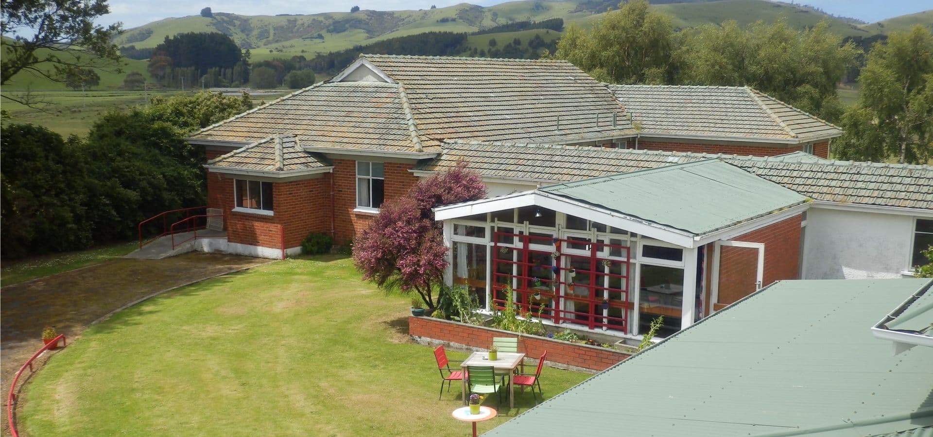 Thomas's Catlins Lodge & Holiday Park — Accommodation in Owaka
