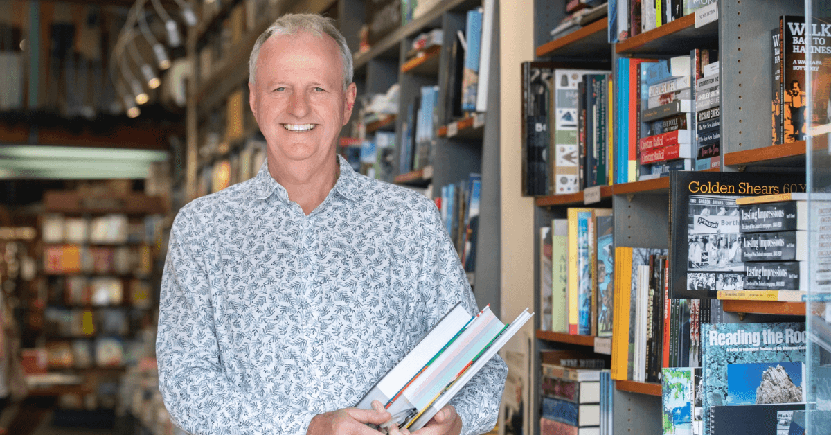 Hedleys Bookshop — Bookstores in Masterton