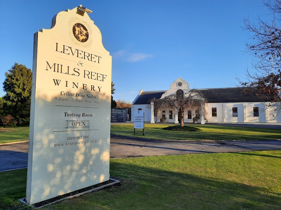 Leveret & Mills Reef Winery — Food & Beverage in Aongatete