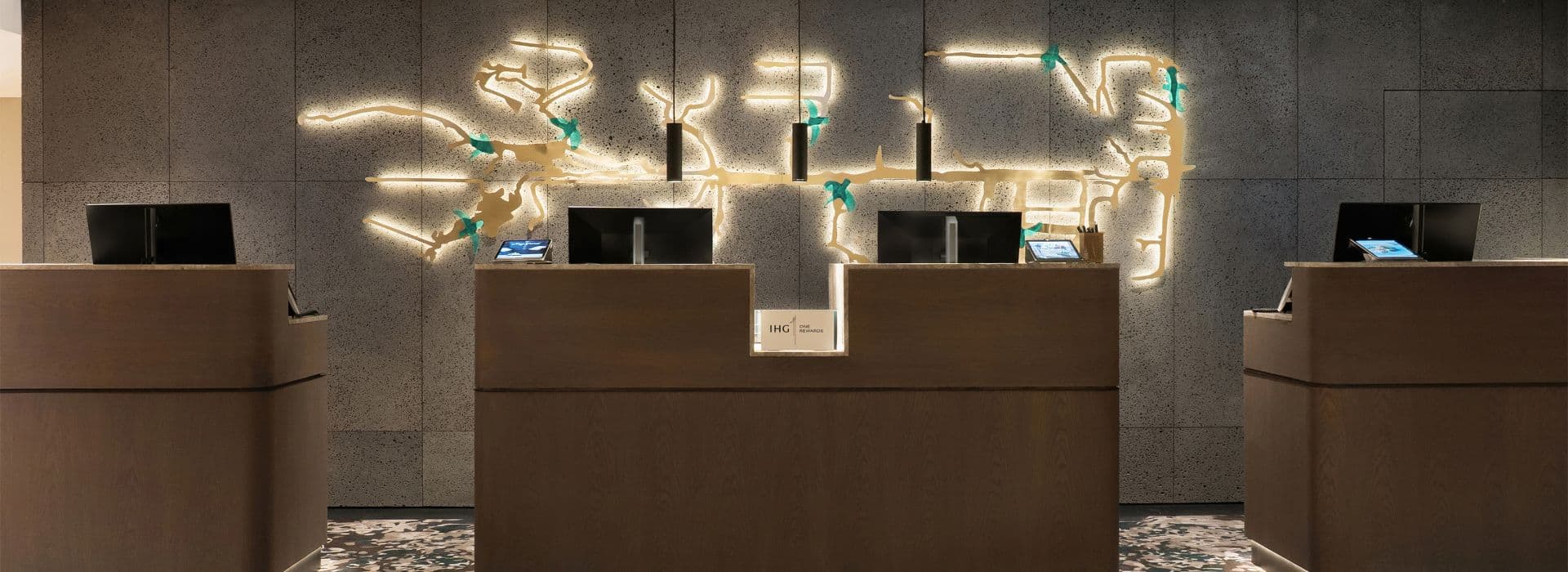 Crowne Plaza Auckland — Accommodation in Auckland