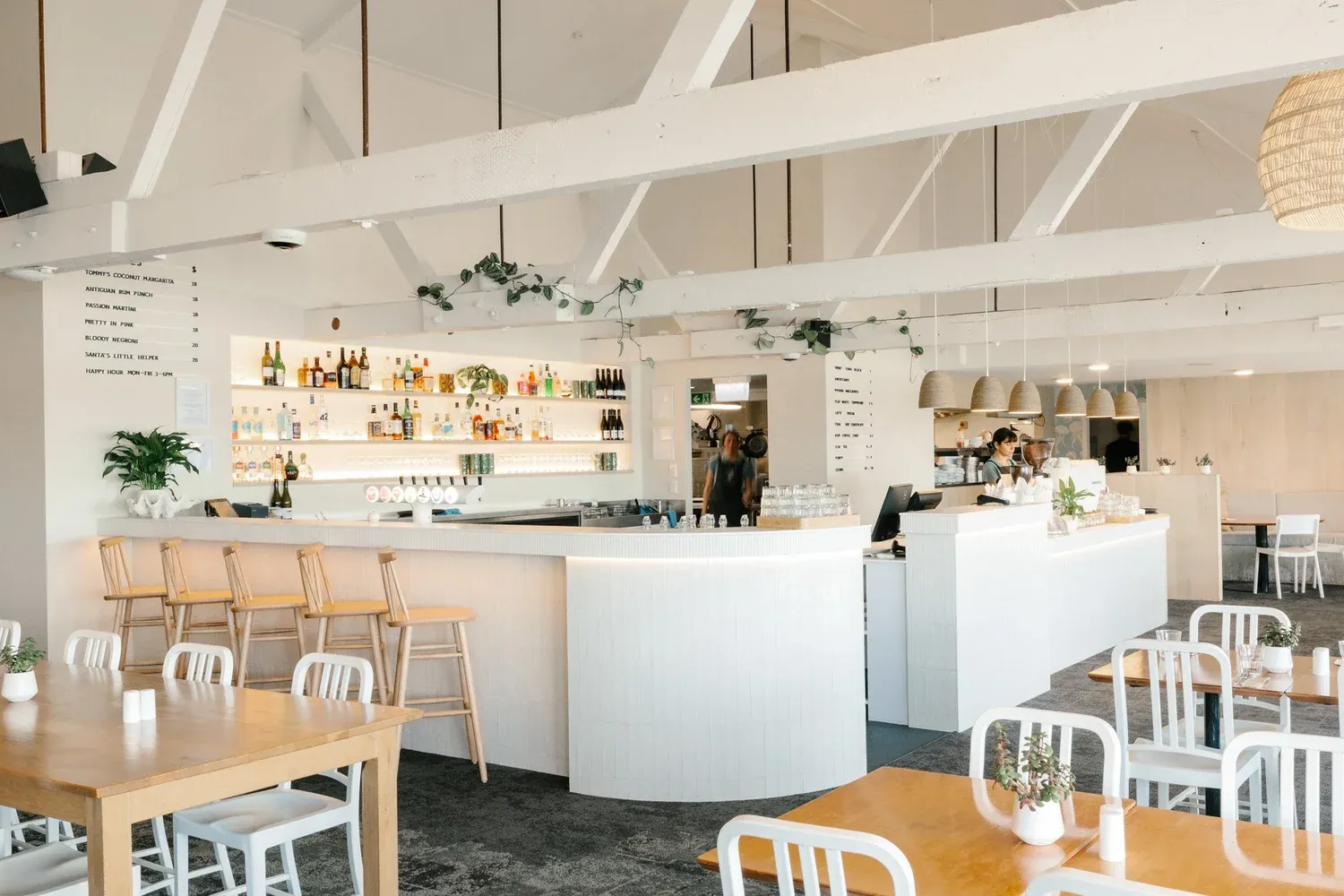 The Jellyfish Restaurant & Bar — Restaurants in Māpua