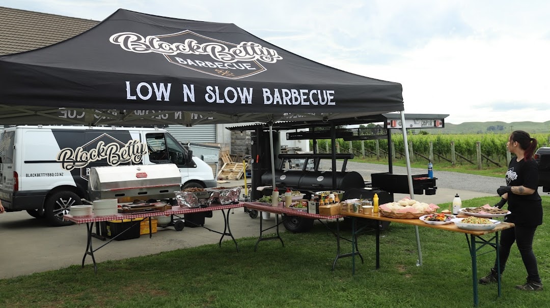 Black Betty BBQ — Catering Services in Hastings