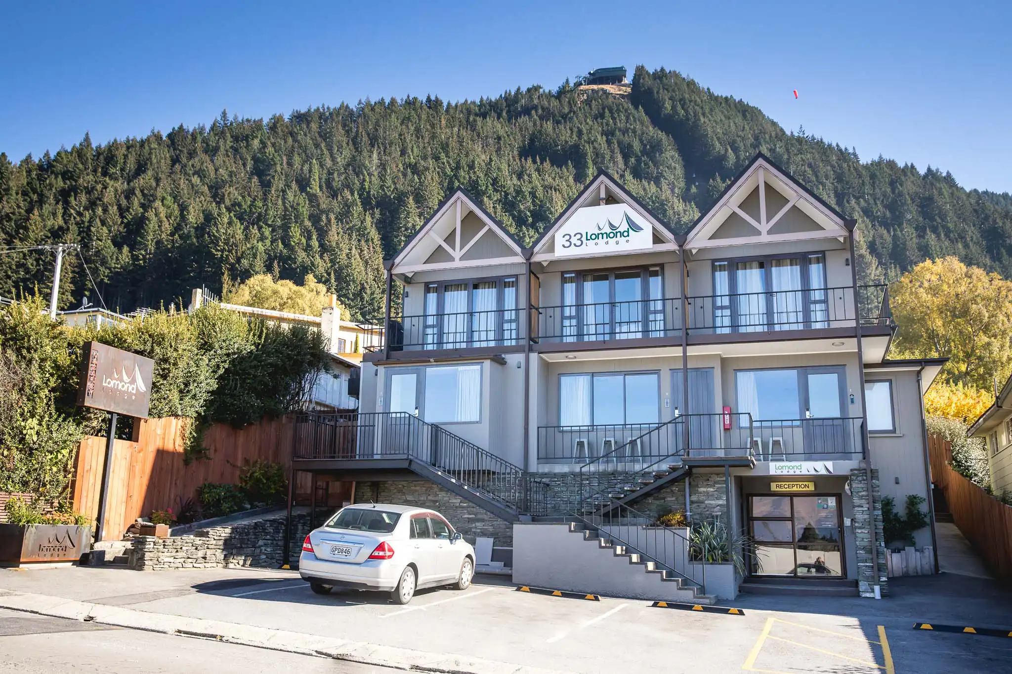 Lomond Lodge Motel & Apartments — Accommodation in Queenstown