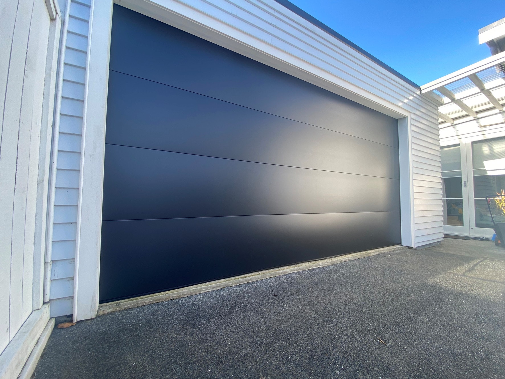 Hamilton Garage Doors — Builders in Hamilton