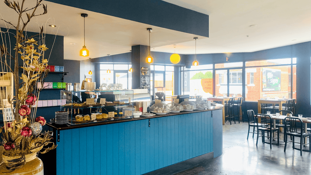 Dolce Cafe, Restaurant & Bar — Takeaway Food in Blenheim