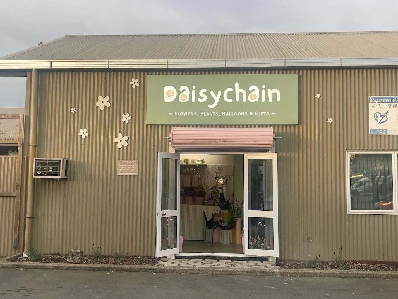 Daisy Chain Floral Studio — Florists in Rolleston