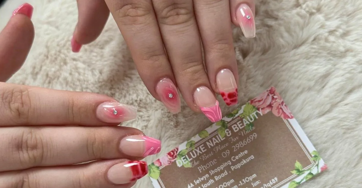 Deluxe Nail & Beauty — Nail Salons in Papakura