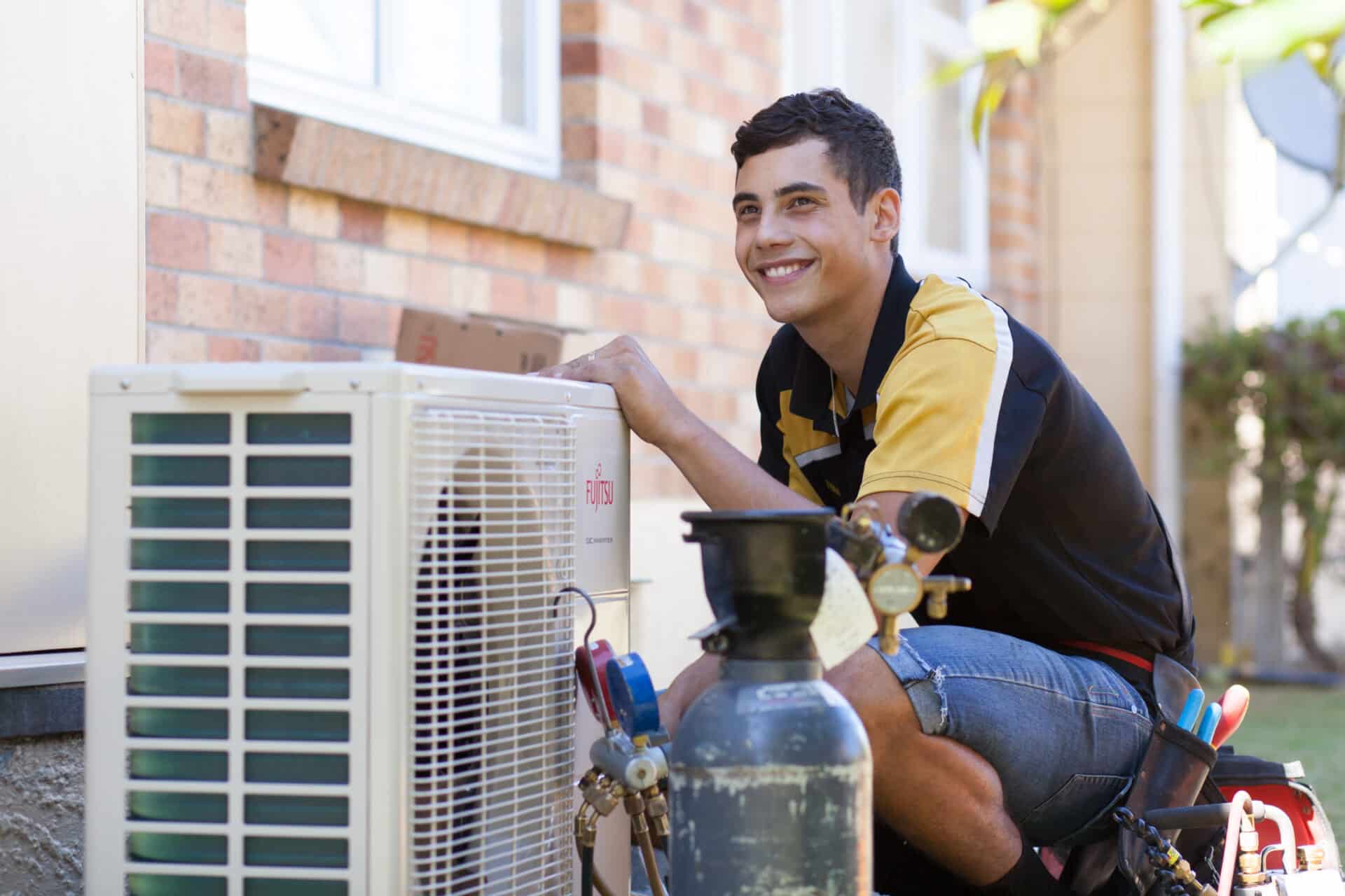 Goldstar Heat Pumps — Electricians in Hamilton
