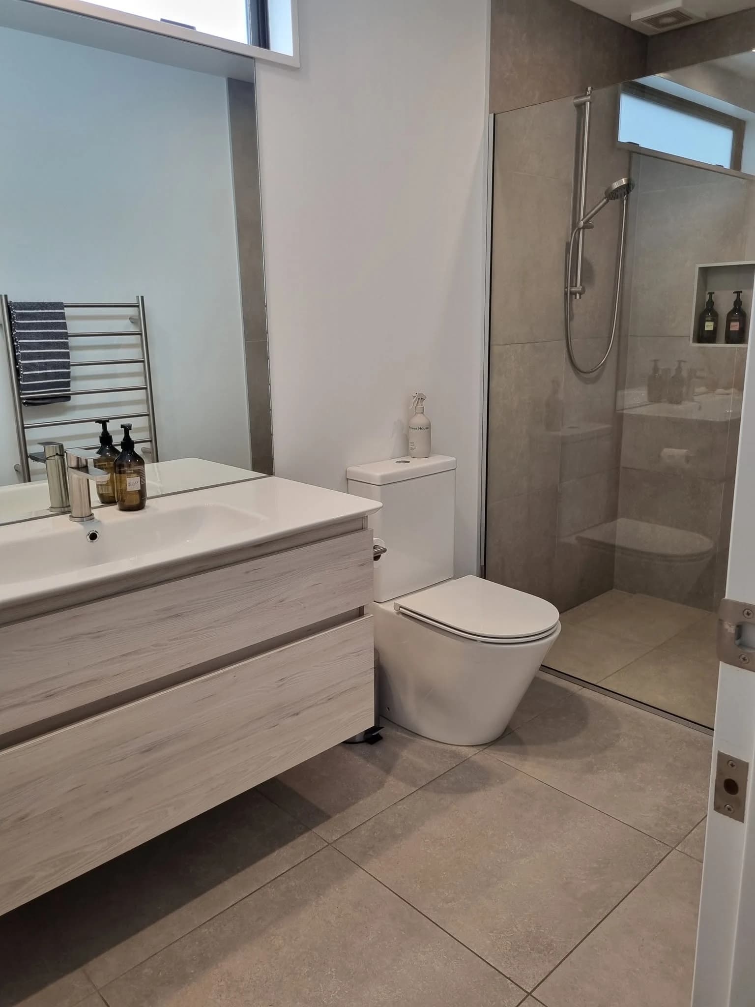 Calm & Clean Homes — Cleaning Services in Christchurch