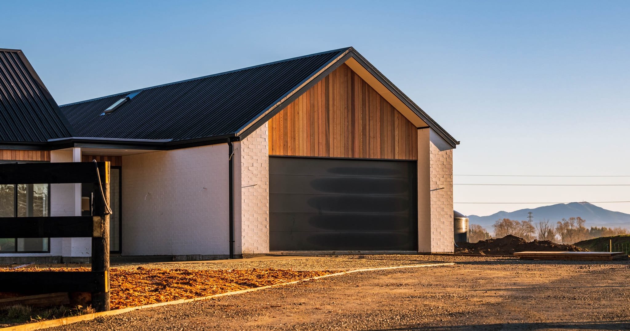 Summit Garage Doors (Dominator Christchurch) — Builders in Christchurch