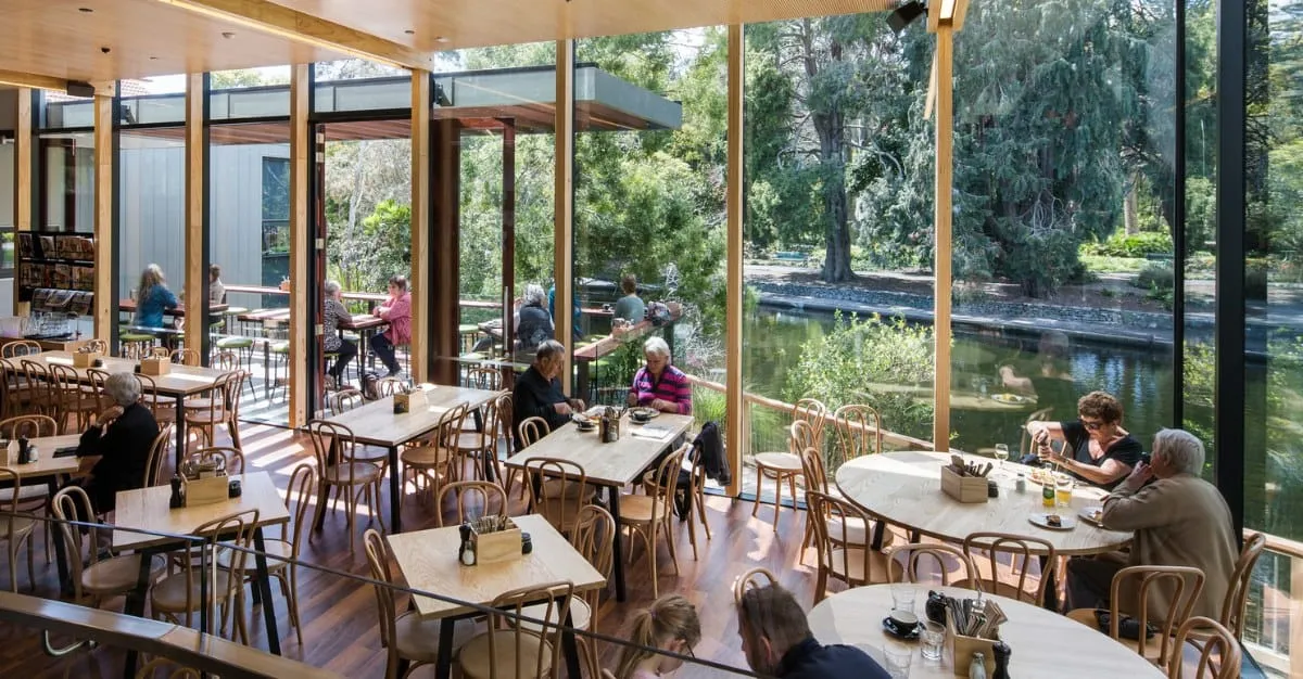 The Suter Cafe — Café in Nelson