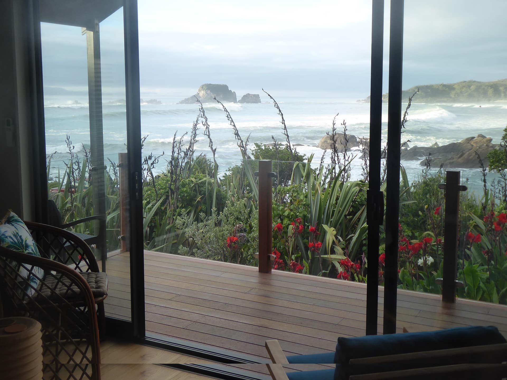 The Bay House Beachfront Accommodation — Accommodation in Cape Foulwind