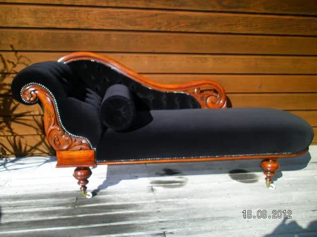 Bungalow Upholstery — Upholstery Services in Mount Eden