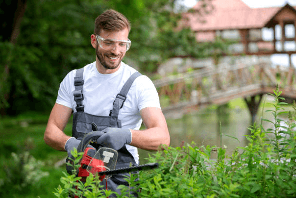 Rob's Mowing — Gardening Services in Rangiora