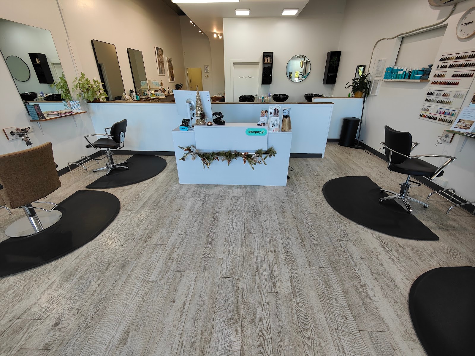 Vivo Hair Salon Papamoa — Hair Salons in Papamoa