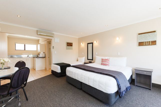 Kauri Court Motel — Accommodation in Palmerston North