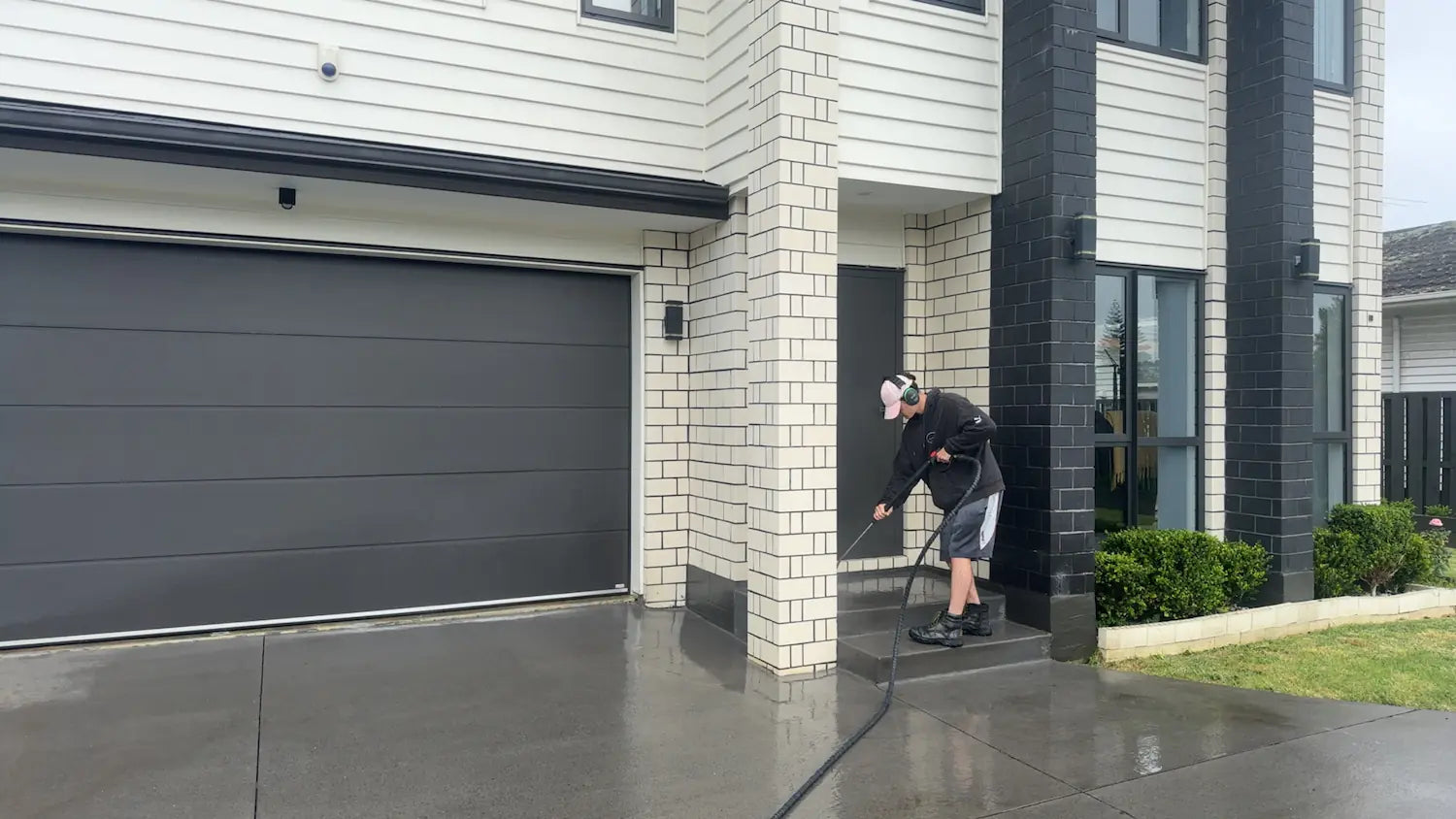 Pressure Crew — Cleaning Services in North Shore