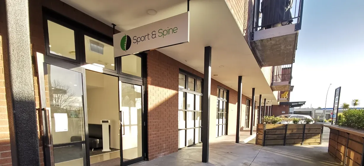 Sport & Spine — Chiropractors in Hamilton