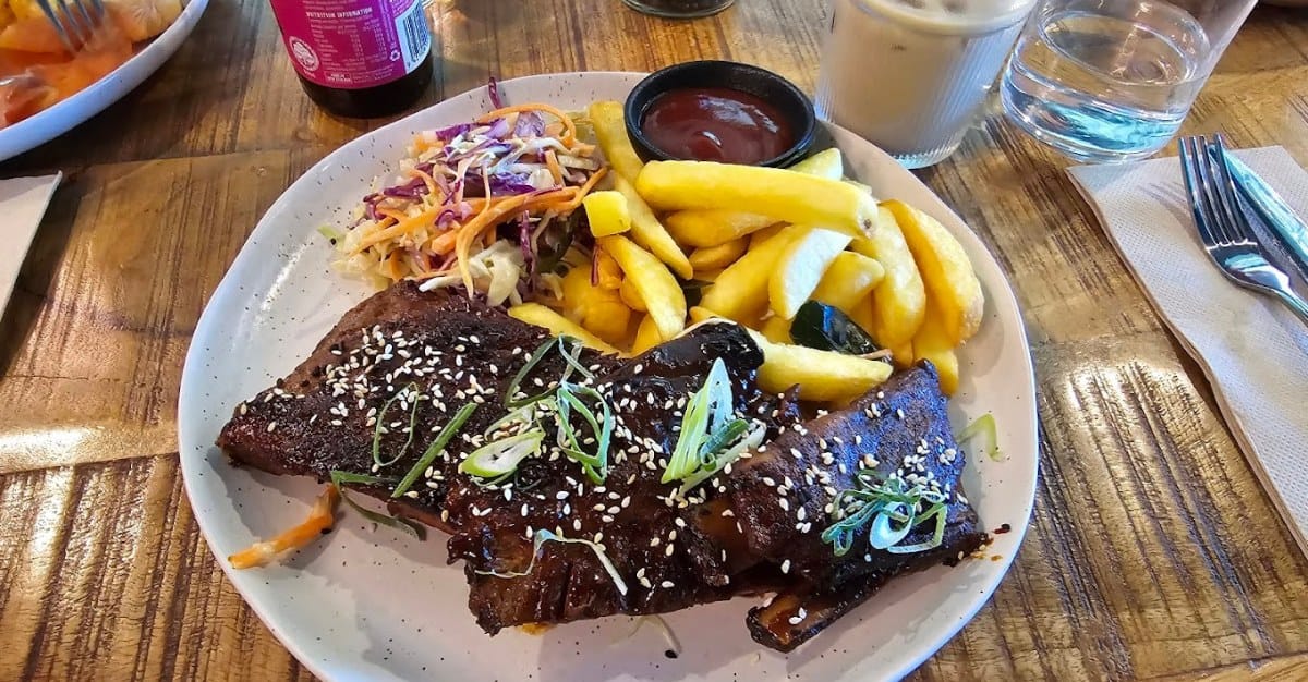 Patiki Cafe & Bar — Bars in Auckland