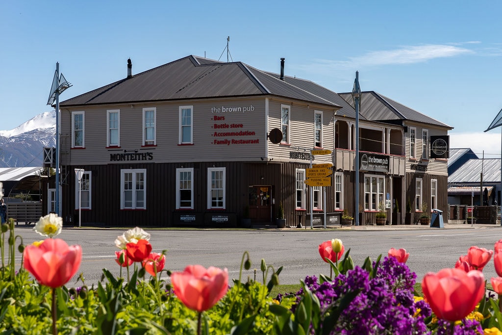 Barkers Lodge — Accommodation in Methven