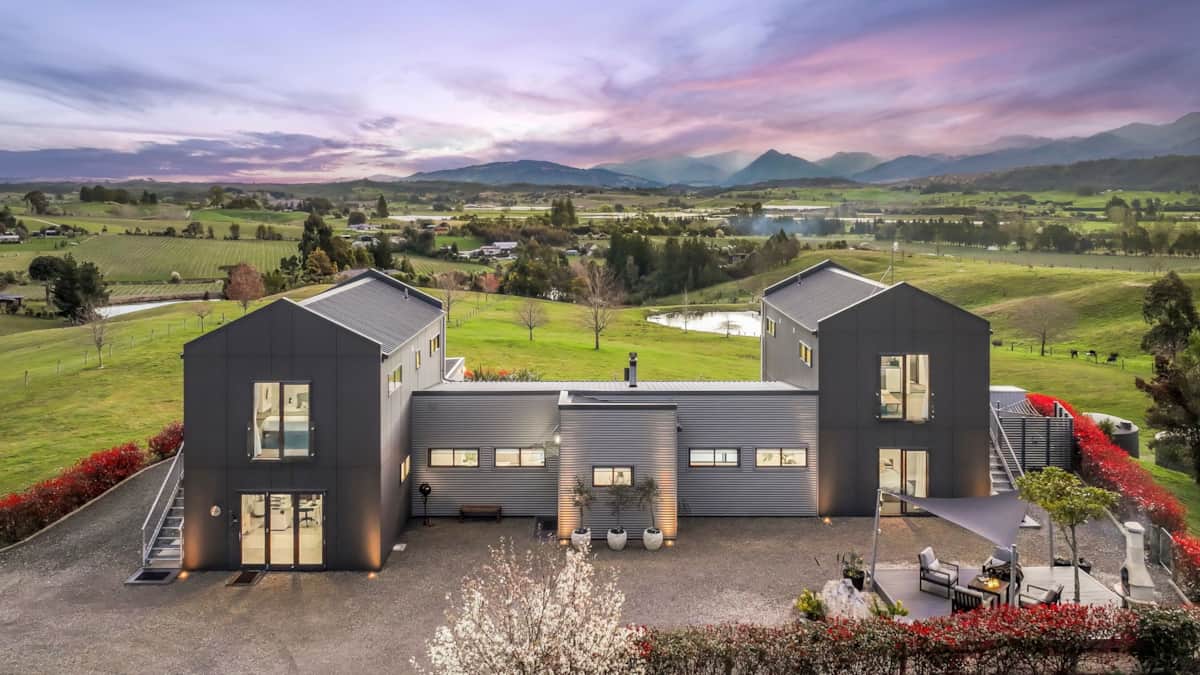 Tasman View Accomodation — Accommodation in Lower Moutere