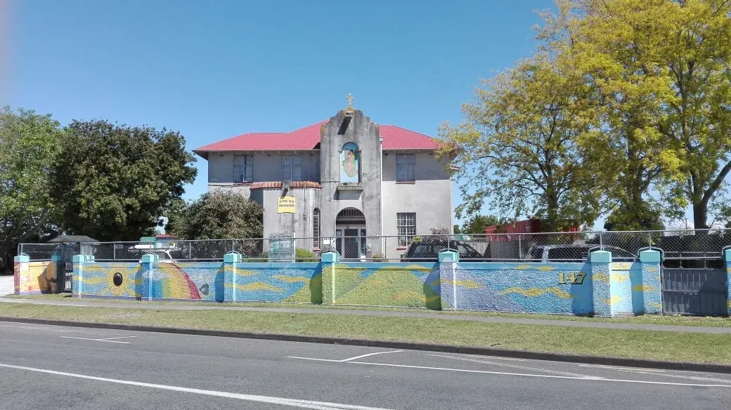 Flying Nun Backpackers - BBH — Accommodation in Gisborne