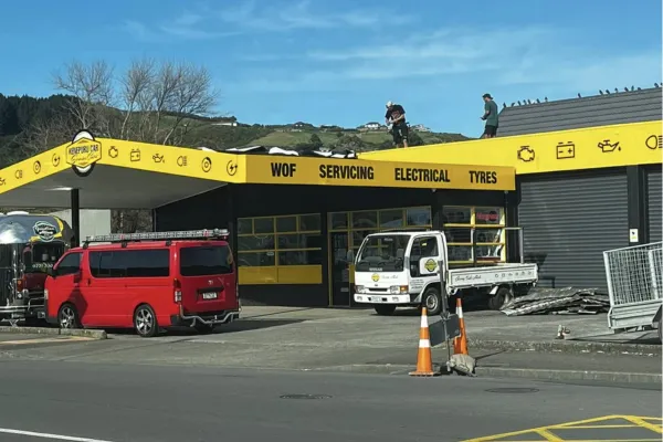 Kenepuru Car Service Centre — Mechanics in Porirua
