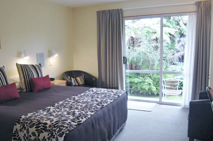 Buller Court on Palmerston — Accommodation in Westport