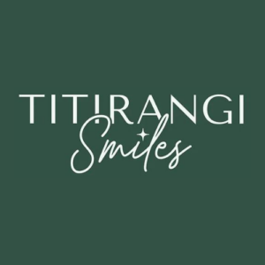 Titirangi Smiles Logo